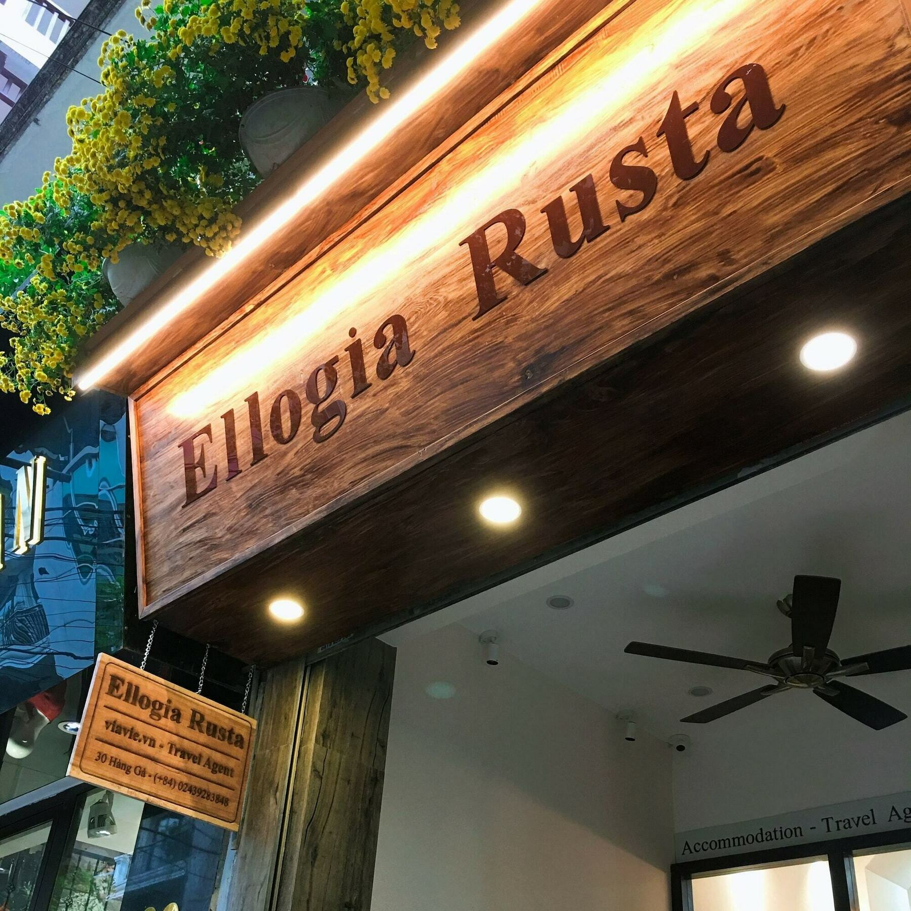 Ellogia Rusta Hotel - Managed By Hostesk Ханой Екстериор снимка
